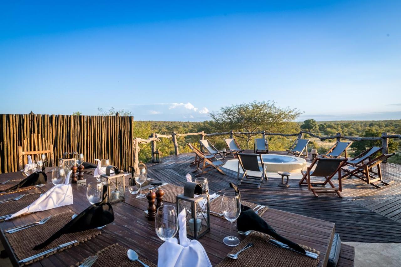 Makumu Private Game Lodge Частный заповедник Класери Экстерьер фото