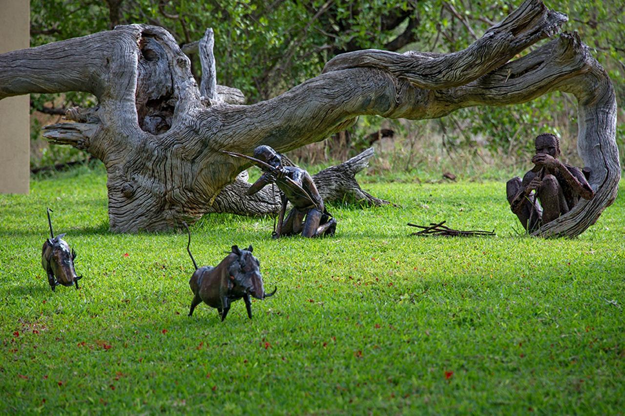 Makumu Private Game Lodge Частный заповедник Класери Экстерьер фото