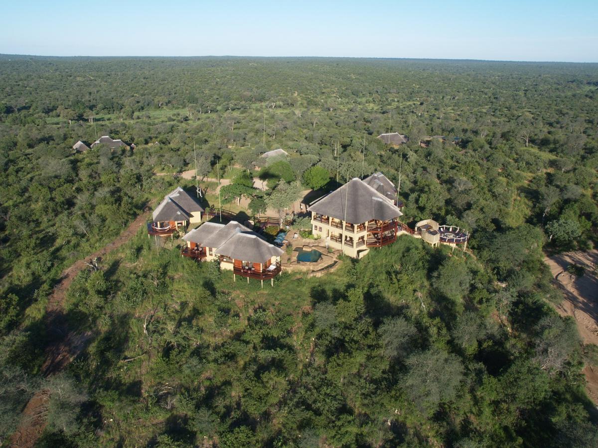 Makumu Private Game Lodge Частный заповедник Класери Экстерьер фото