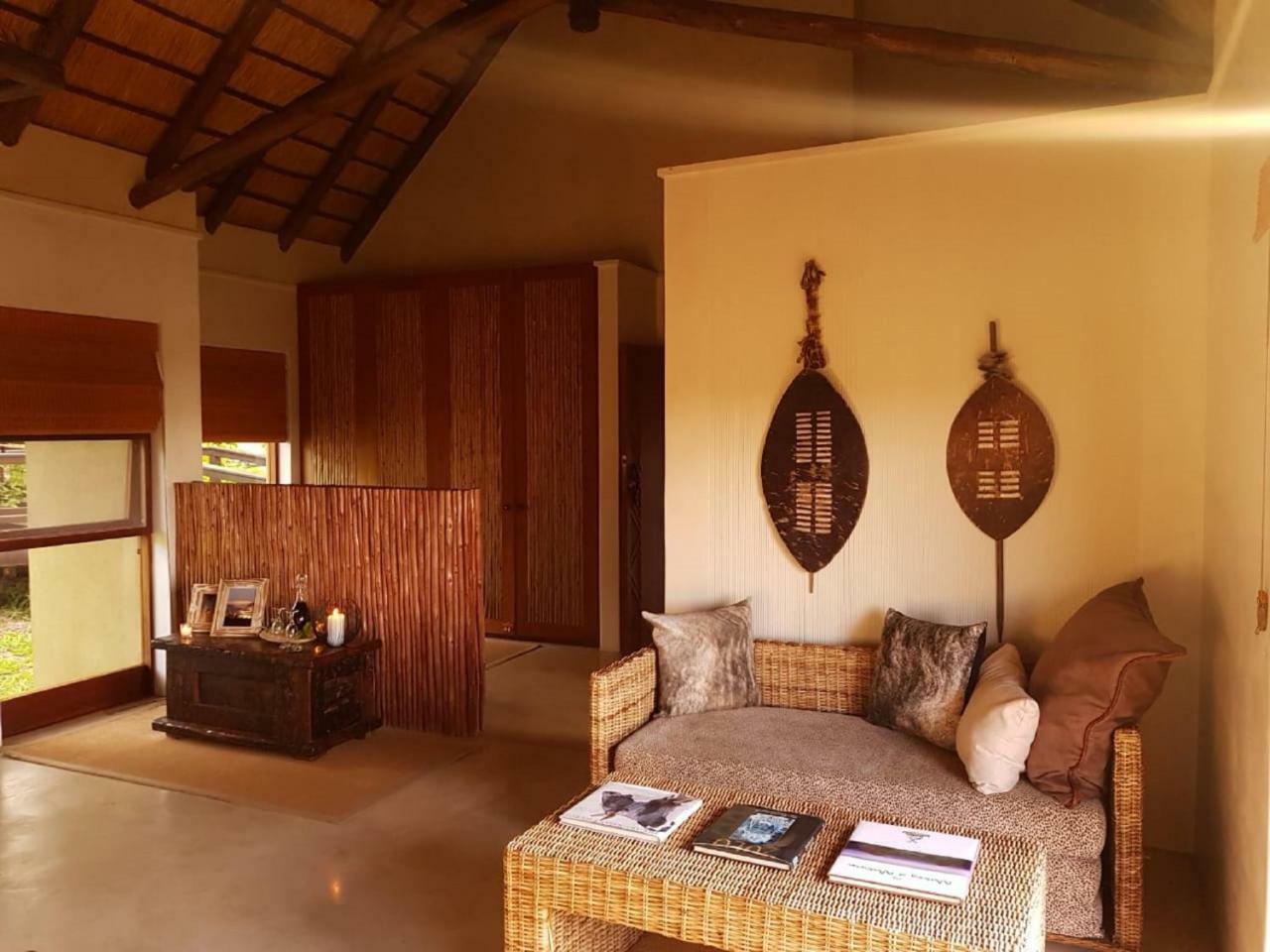 Makumu Private Game Lodge Частный заповедник Класери Экстерьер фото